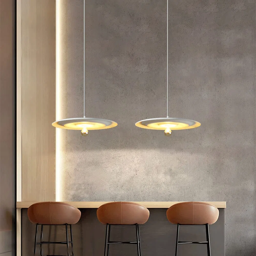 Lampadari nordici moderni minimalisti Frisbee in ferro battuto Lampada a sospensione Design personalizzato Soggiorno creativo Sala da pranzo Bar
